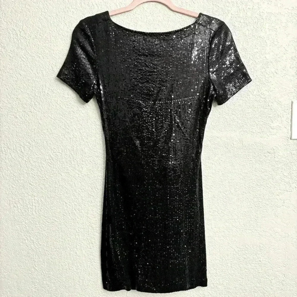 Ali Ra Black Sequin Mini Dress Drop Back - Size 4 - Picture 1 of 5